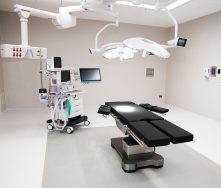 Mindray Operating Tables and Theatre Lights